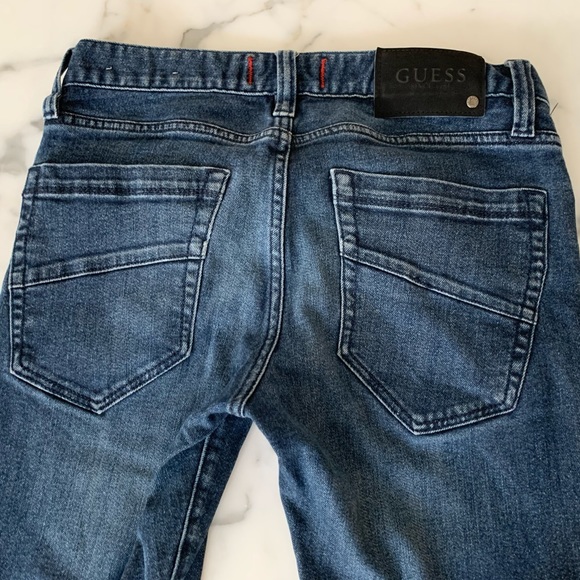 Guess Jeans - Picture 5 of 5
